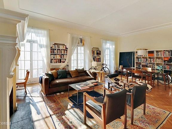 5th image of 120 Montague St APT 4B