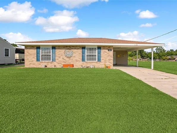 115 Destrehan Dr, Destrehan, LA 70047