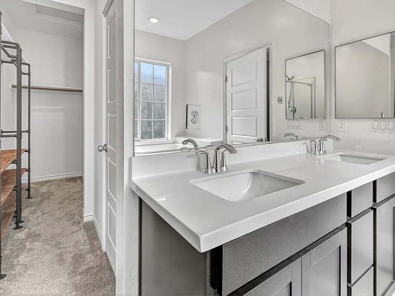 25 Barbara Ln #60 — Photo 23