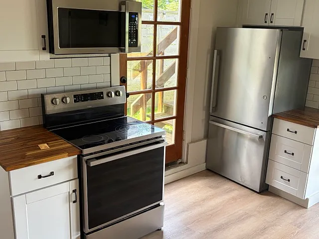 838 Grand Ave #B — Photo 16