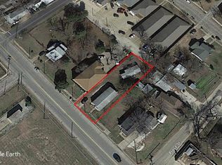 2018 S 12th St, Waco, TX 76706