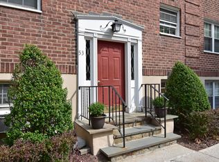 53 Rockledge Rd APT 10B, Bronxville, NY 10708