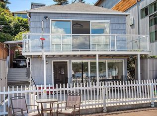 10714 Riviera Pl NE, Seattle, WA 98125