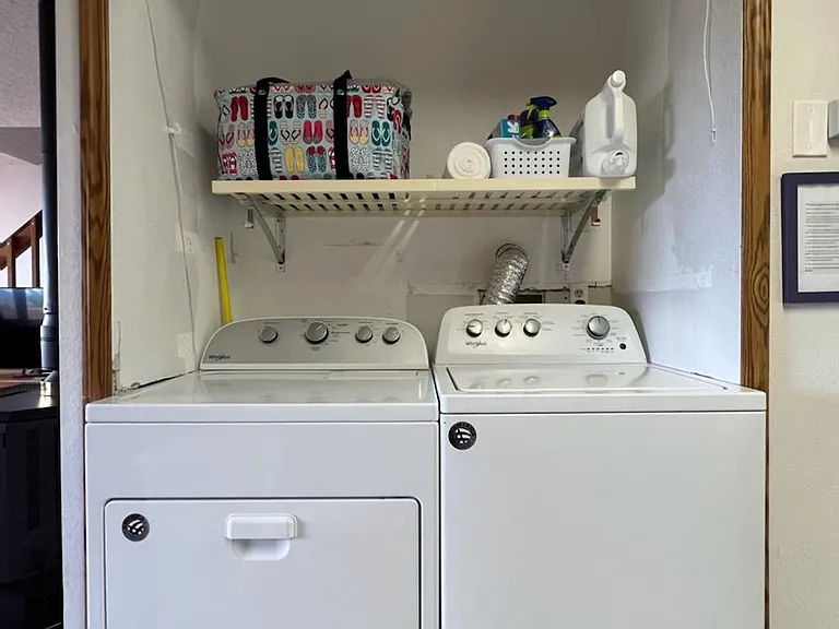 Washer and dryer convey.