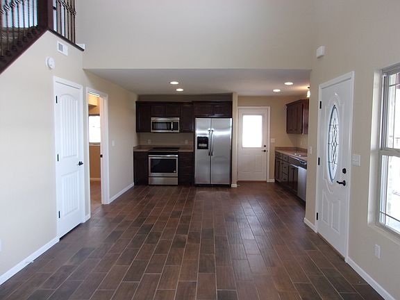3rd image of 4067 Westminister Dr