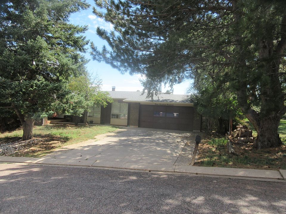 1st image of 319 Clarksley Rd