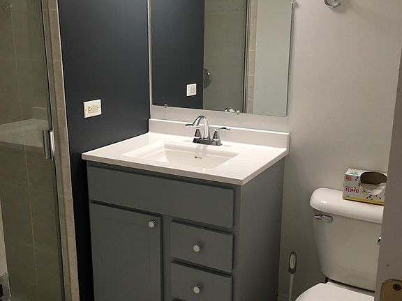 5th image of 1942 N Francisco Ave #1