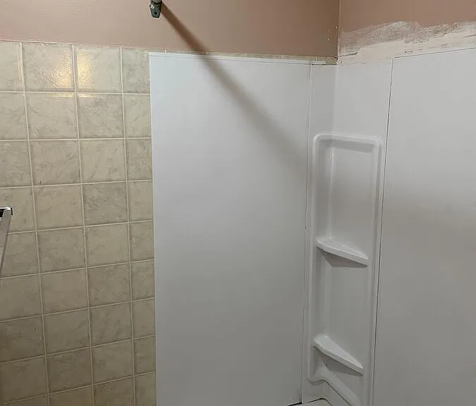 207 Thomson Ave #1 — Photo 6