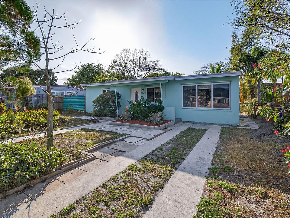 1st image of 1802 Lauderdale Manor Drive