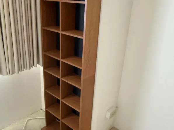 999 Wilder Ave APT 1404, Honolulu, HI 96822
