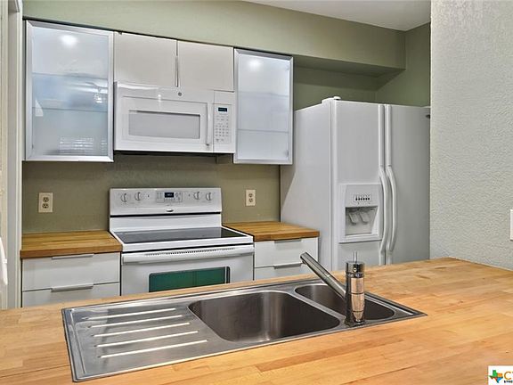 5th image of 1202-508 Thorpe Ln