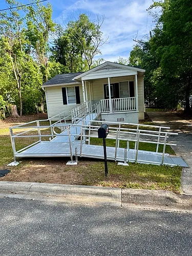 1618 Elberta Dr Photo 1