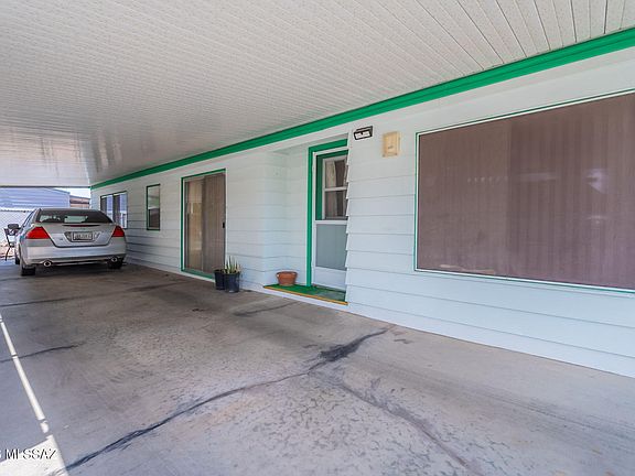 4th image of 240 W Cumaro Dr
