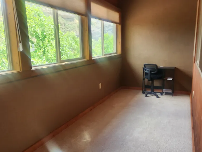 River Oaks Dr — Photo 16