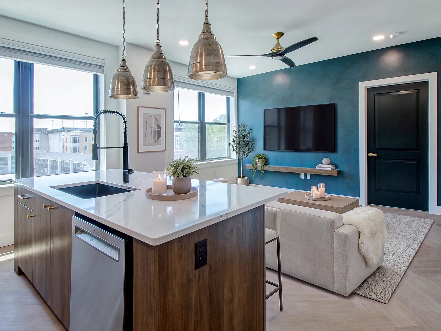 2 bed, 1187 sqft, $2,750 — Photo 1