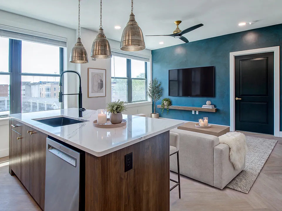 408 W University Ave #302