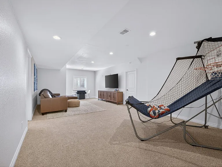 6726 S Quantock Way — Photo 53