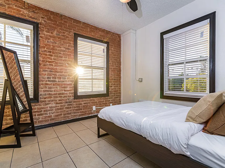 Kipling Apartments — Photo 3