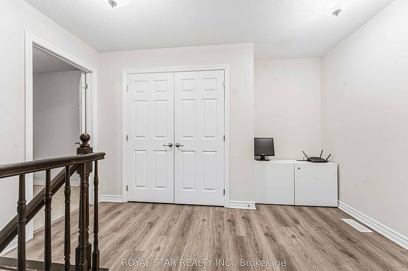 Ottawa House for rent - 4 Bedrooms — photo 15