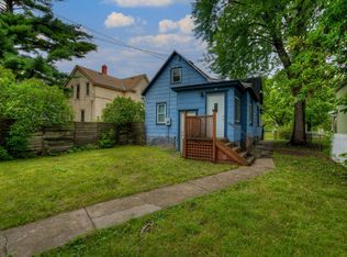 719 31st Ave N, Minneapolis, MN 55411