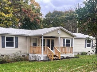 167 John Edward Ln, Hillsville, VA 24343