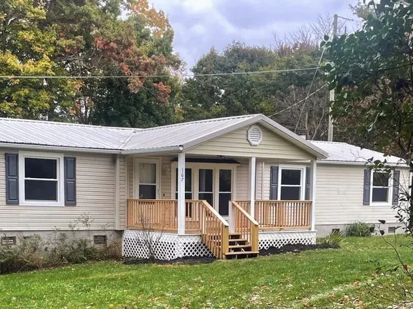 167 John Edward Ln, Hillsville, VA 24343