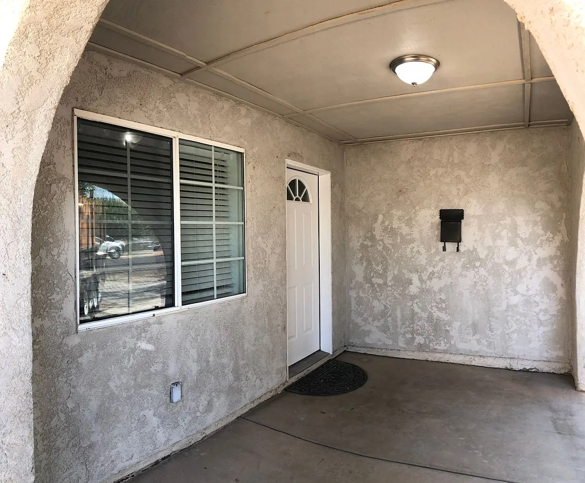 Building Photo - 310 A St