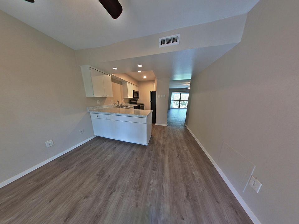 2nd image of 1406 Winding Brook Cir #278