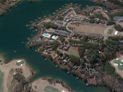 147 N Lake Dr, Sunset, SC, 29685
