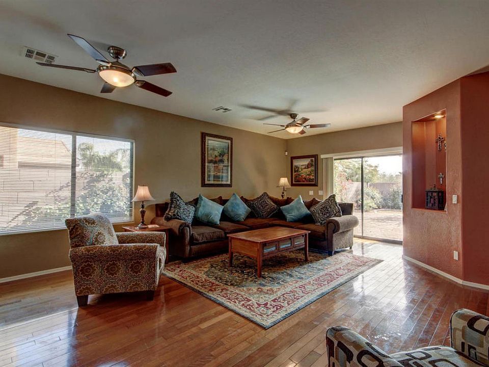 1st image of 2237 W Carolina Dr