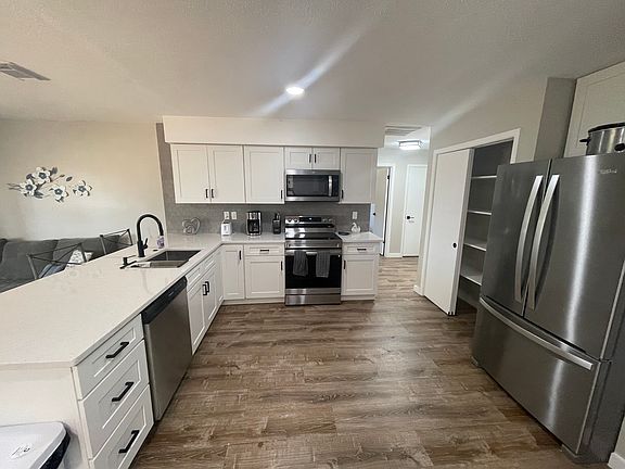 4th image of 6307 Langston Ave