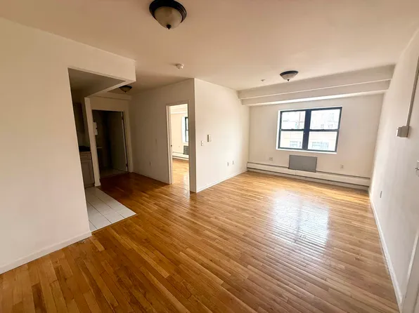 28-14 31st Street image 1 of 12