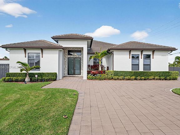 2nd image of 28004 SW 169th Ct