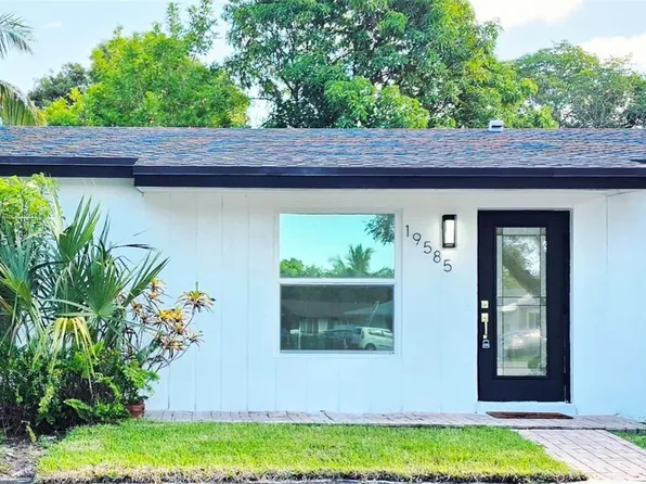 19585 NW 29th Ct, Miami Gardens, FL 33056