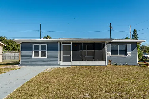 5145 104th Way N Photo 1 5145 104th Way N Photo 1