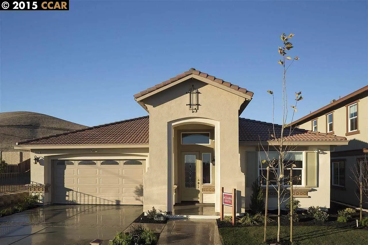 2029 Aragon Dr #1062A photo 1