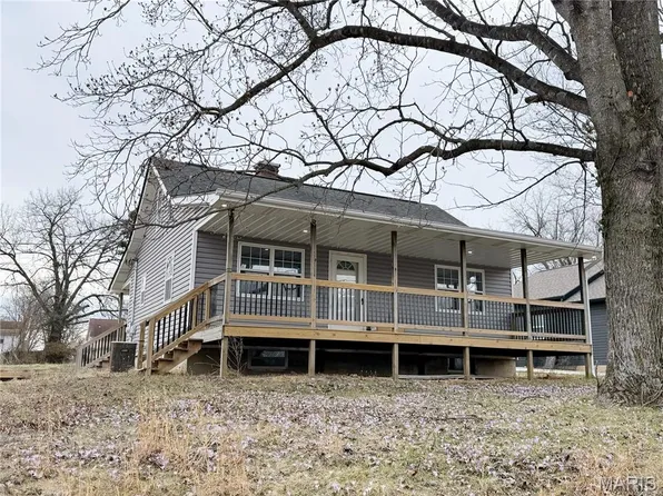 1003 E 3rd St, Salem, MO 65560