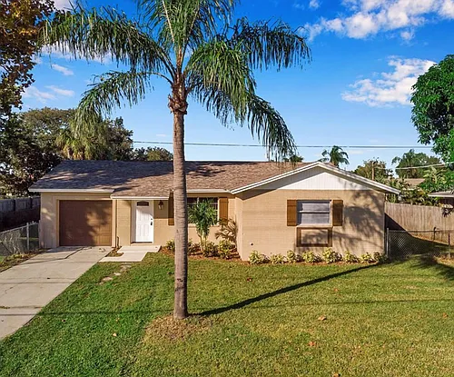 529 Florida Cir S Photo 1