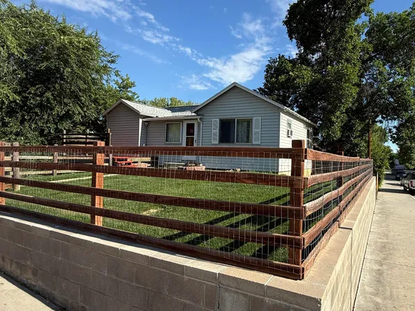 303 W 8th St, Sheridan, WY 82801