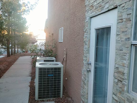 3rd image of 4270 Artemus Ct