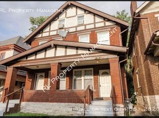 1524 Summit St #1526, Columbus, OH 43201