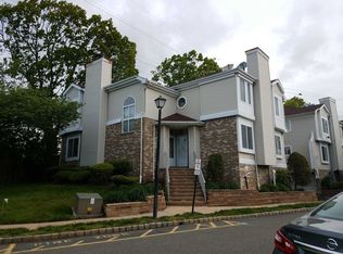 102 Madaline Dr, Avenel, NJ
