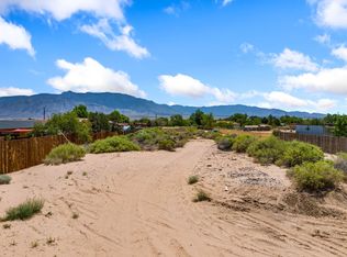 120 Barnard Rd, Corrales, NM 87048