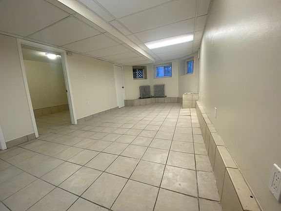 3rd image of 4828 N Damen Ave #G