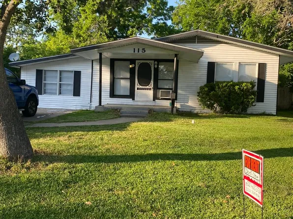 115 Cherry St, Lake Jackson, TX 77566