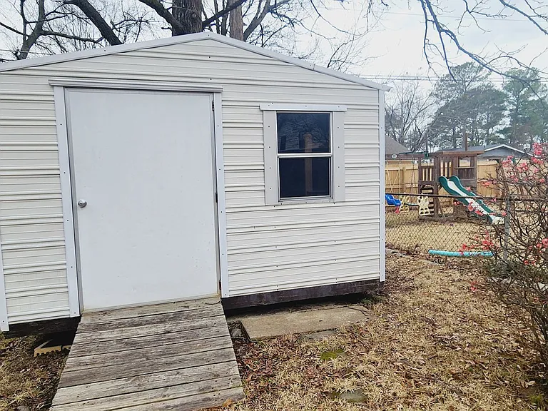 209 Knoll Crest Dr — Photo 27