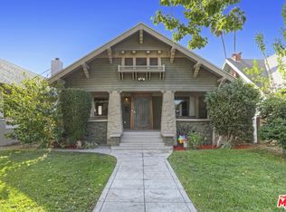 2210 W 30th St, Los Angeles, CA 90018