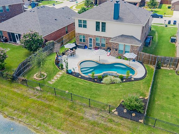 3rd image of 5720 Salisbury Dr