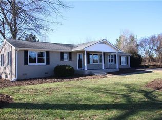 12042 N Radio Station Rd, Seneca, SC 29678