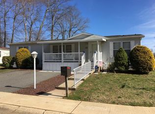 117 Woody Rd, Freehold, NJ 07728